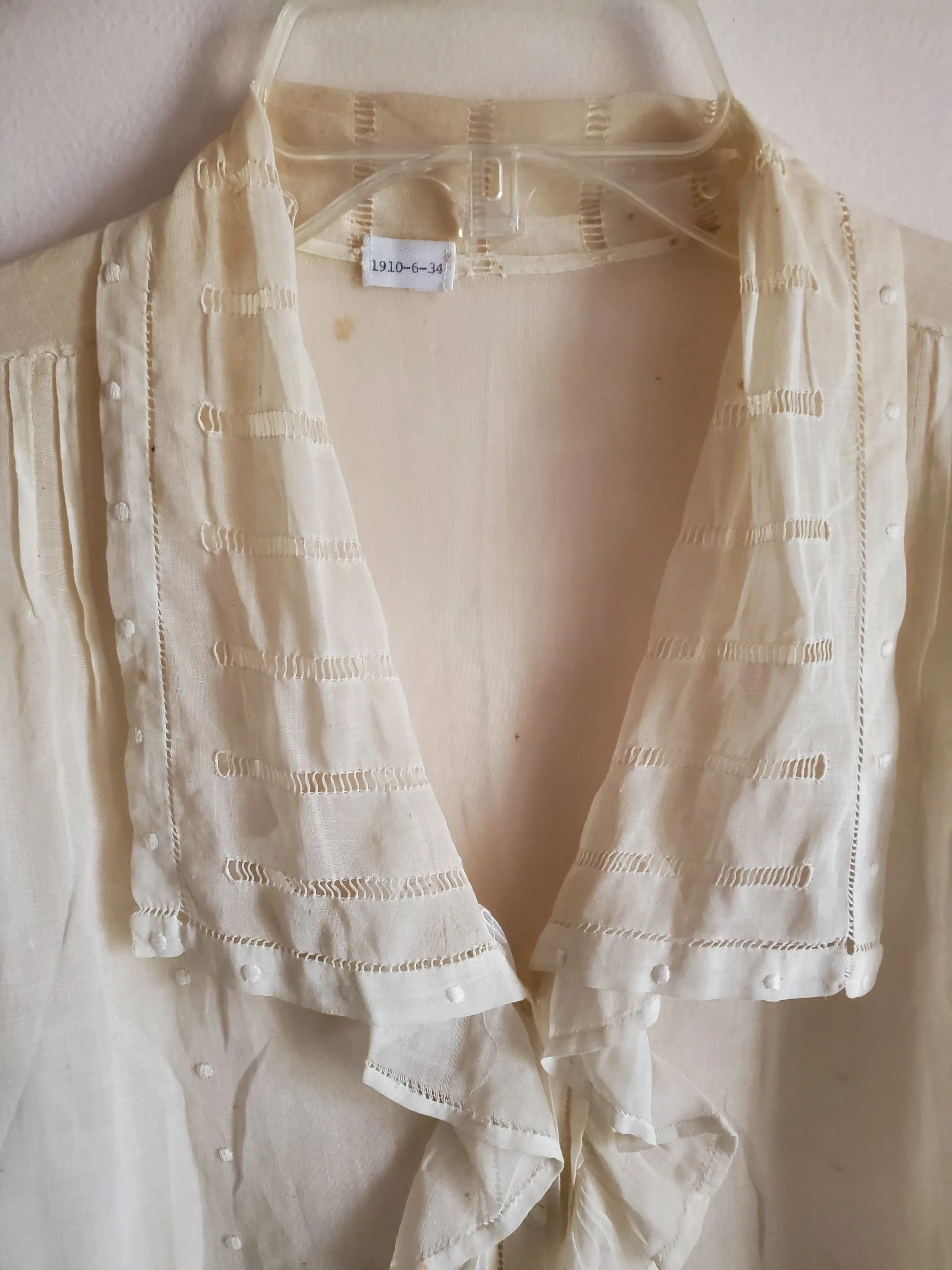 10s Antique Blouse in Cream - sm, med, lg