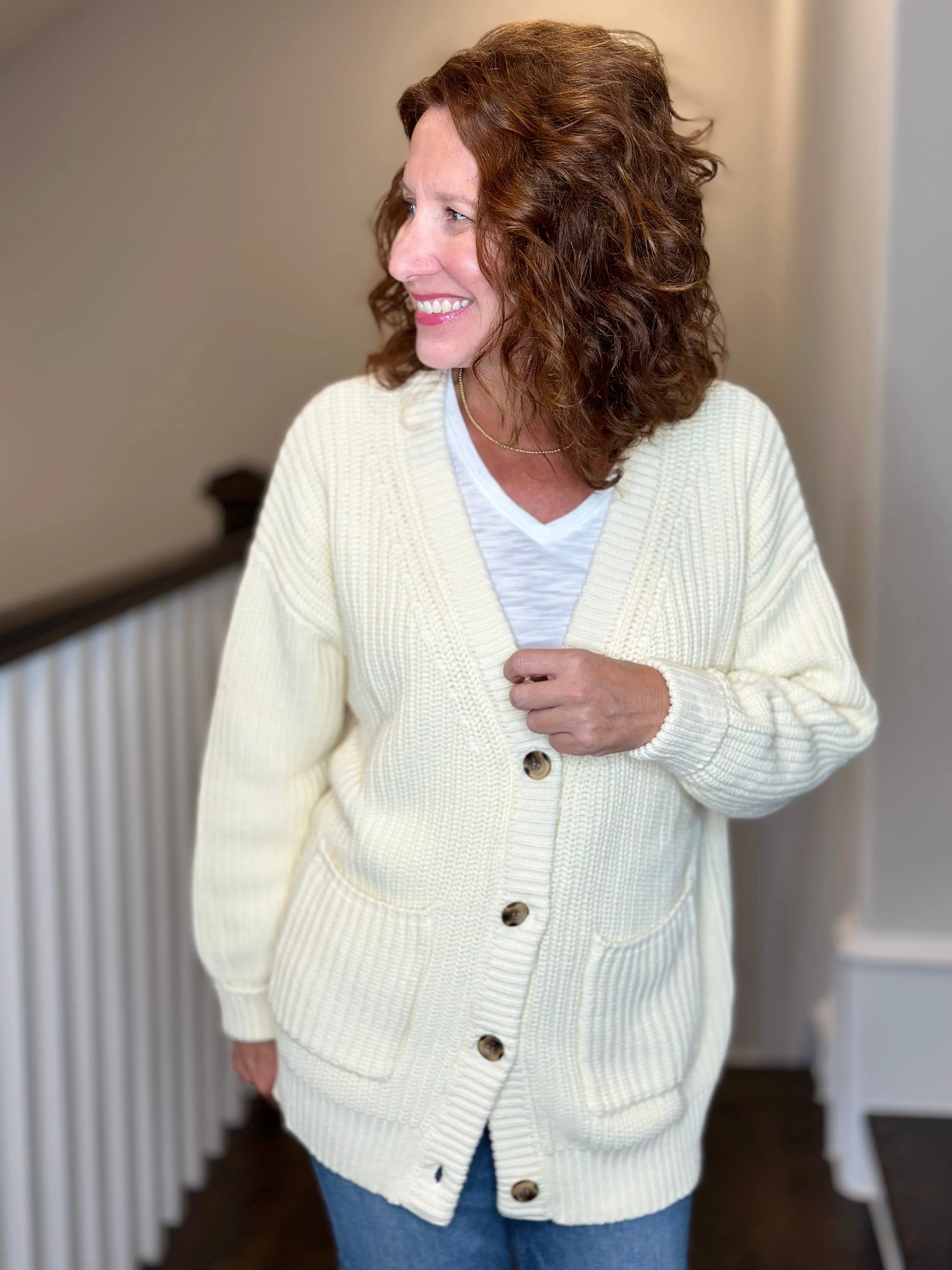 Callahan - The Cardigan in Creme